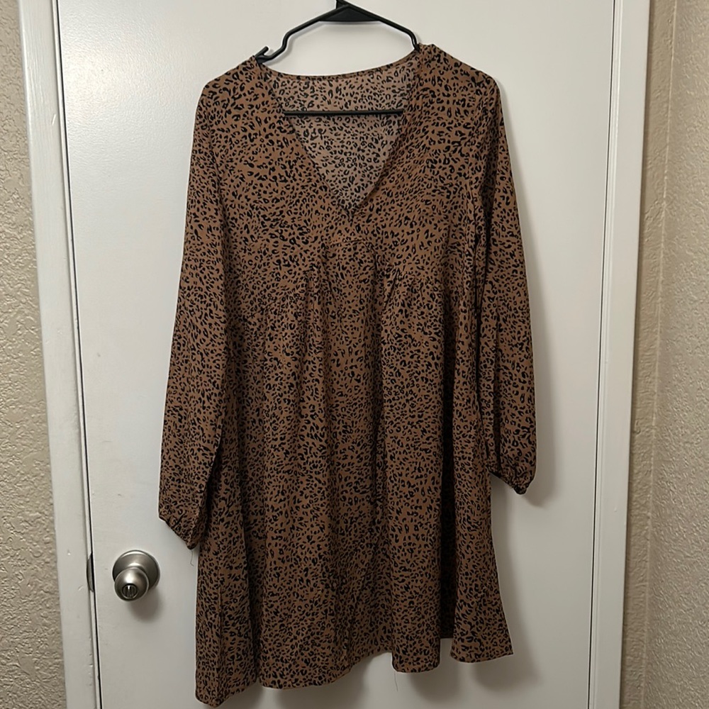 Brown leopard print dress